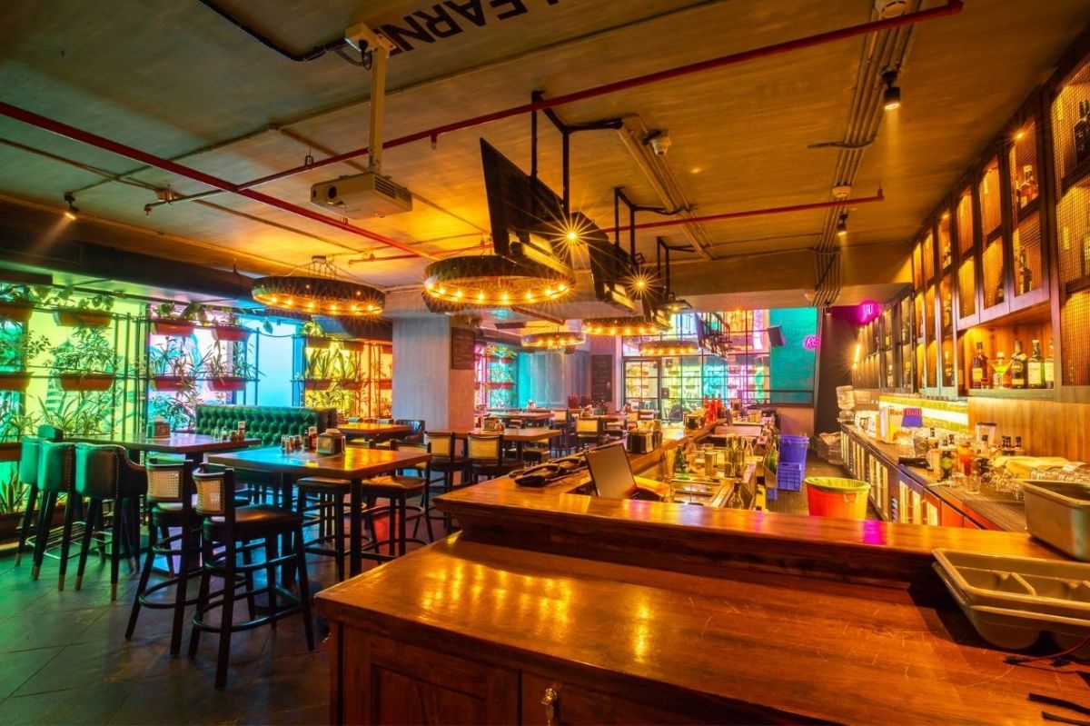 5 themed restaurants and bars you must visit in Mumbai